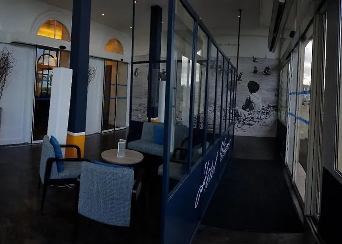 Отель Windsor Contact 3*