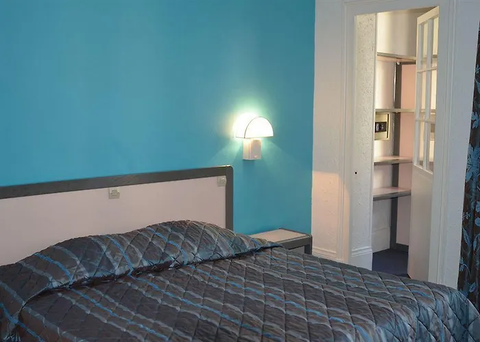 Windsor Contact Отель 3*