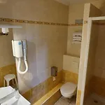 Windsor Hotel 3*