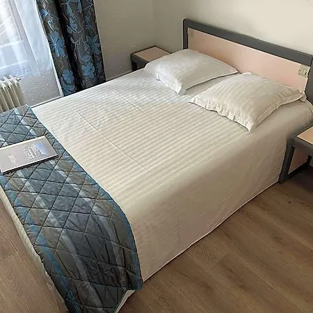 Windsor Contact 3* 디에프