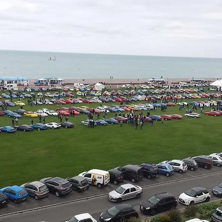 Windsor Contact Hotel 3*