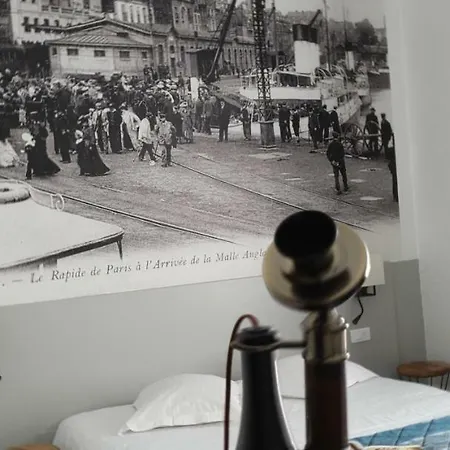 Windsor Contact Hotell 3*